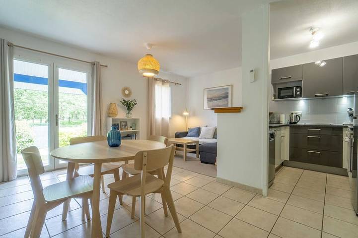 Appartement de vacances pour 5 personnes, avec terrasse et piscine