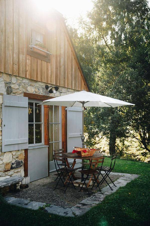 Gîte pour 4 personnes, avec Balcon et Jacuzzi ainsi que Terrasse et Jardin à Arrens-Marsous - 2