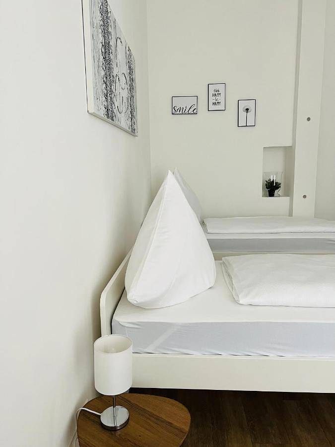 Ferienwohnung für 6 Personen, mit Garten in Neukölln Berlin