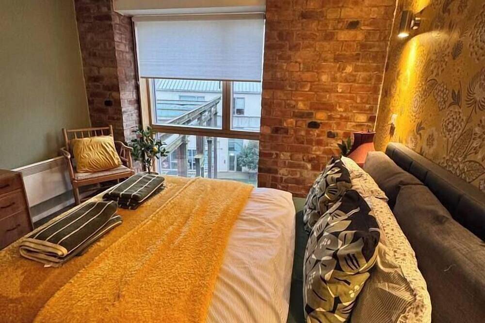 Appartement entier, #12 Cozycanalsideloft|near Coventrycathedral|for 6 in Coventry, Région de Birmingham