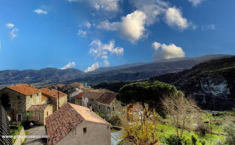 Gîte pour 4 personnes, avec Terrasse à Santo-Pietro-di-Tenda
