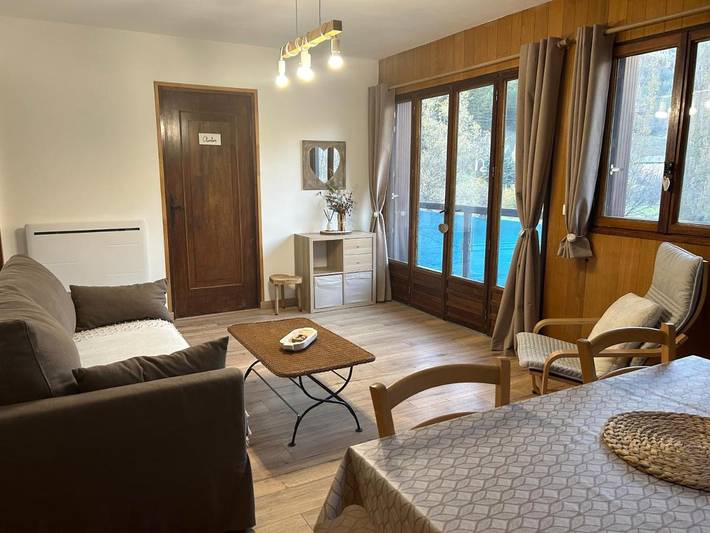 Apartamento de vacaciones para 4 personas, con balcón además de jardín y vistas - 1