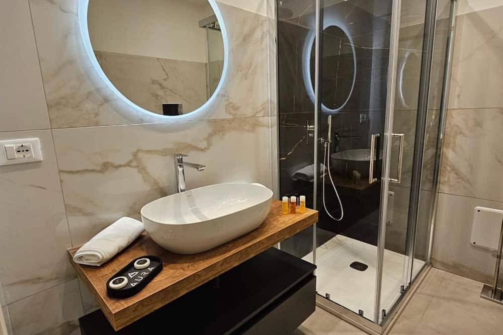 Bed and Breakfast Aura Beb - Habitación Cuádruple in Pachino, Provincia de Siracusa