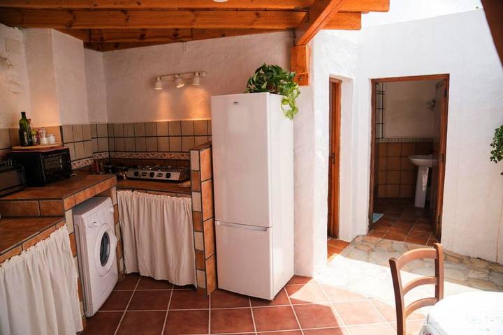 Maison d’hôte pour 2 personnes, avec jardin et vue à Arona - 4