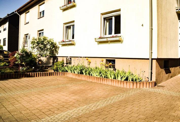 Ferienwohnung für 6 Personen, mit Terrasse und Garten sowie Sauna in St. Ingbert