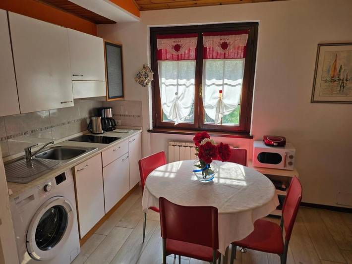 Ferienhaus für 3 Personen, mit Garten und Ausblick sowie Seeblick, mit Haustier am Gardasee - 4