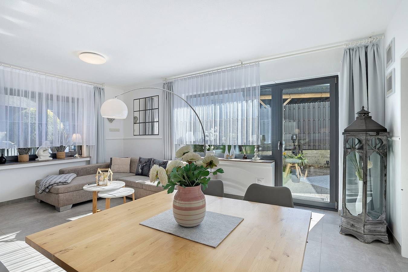 Apartamento entero, Apartamento 'Riekes' con vistas a la montaña, terraza privada y Wi-Fi in Schmallenberg, Hochsauerlandkreis