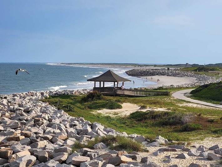 Vacation rental for 4 people, with terrace and pool in Kure Beach