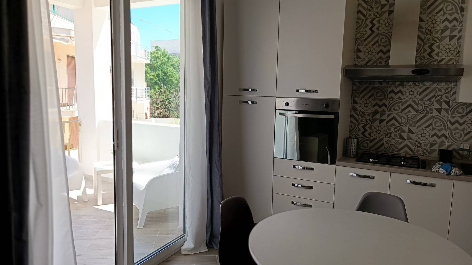 Ganze Wohnung, Ferienwohnung 'Mi Casa Es Tu Casa - Piano Terra' mit Privatterrasse, Wi-Fi und Klimaanlage in Donnalucata, Scicli