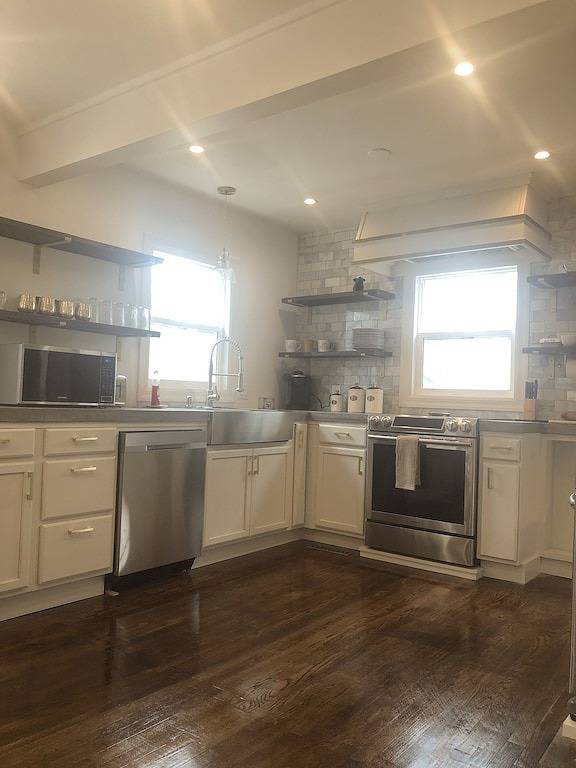 Das Ginger Bread House ~ zentrale Lage ~ Kingsize-Betten ~ charmant in Topeka, Shawnee County