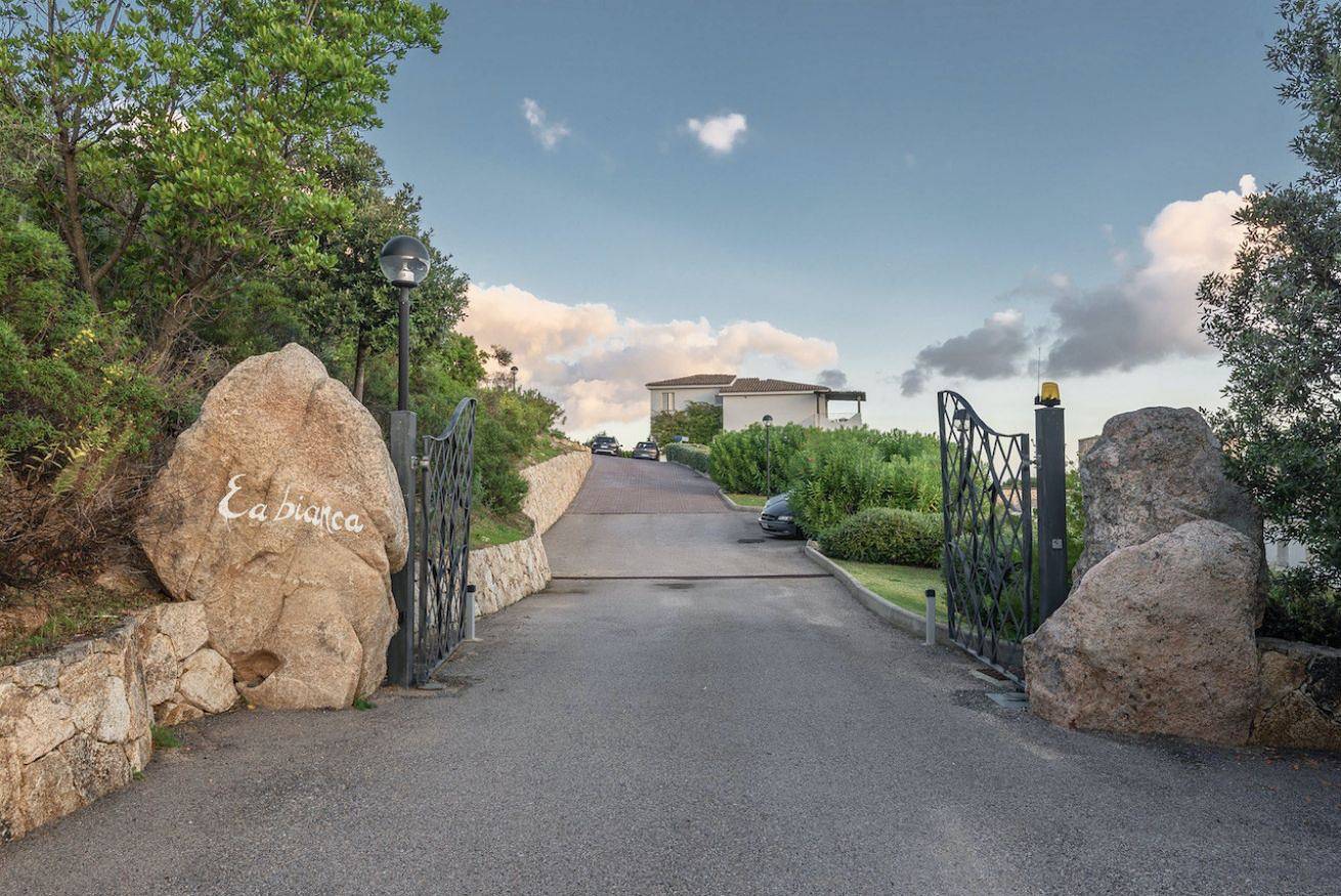 Ganze Wohnung, Ea Bianca 3 Room apartment Sea View in Arzachena, Costa Smeralda