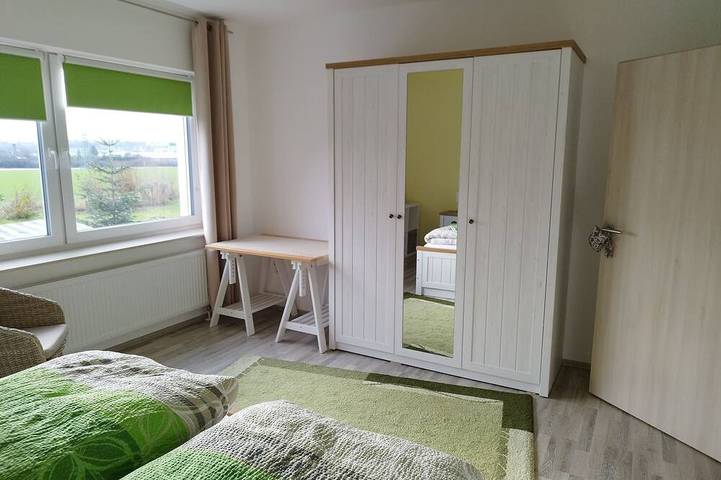 Ganze Wohnung, Ferienwohnung Auszeit direkt am Radweg gelegen. in Warburg, Kreis Höxter
