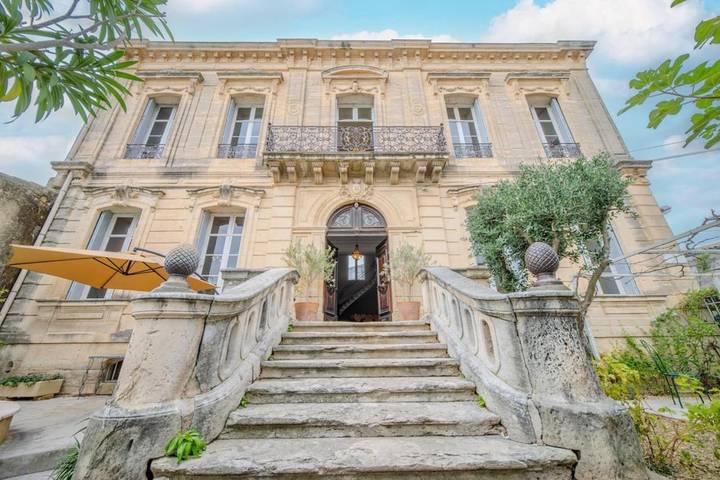 Maison de vacances pour 8 personnes, avec Balcon et Terrasse ainsi que Jardin et Piscine