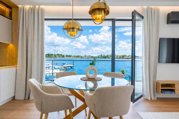 Ferienwohnung für 6 Personen, mit Seeblick und Garten sowie Ausblick - 1