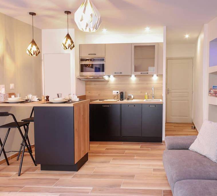 Appartement entier, One-Bedroom Apartment in Aubenas, Ardèche