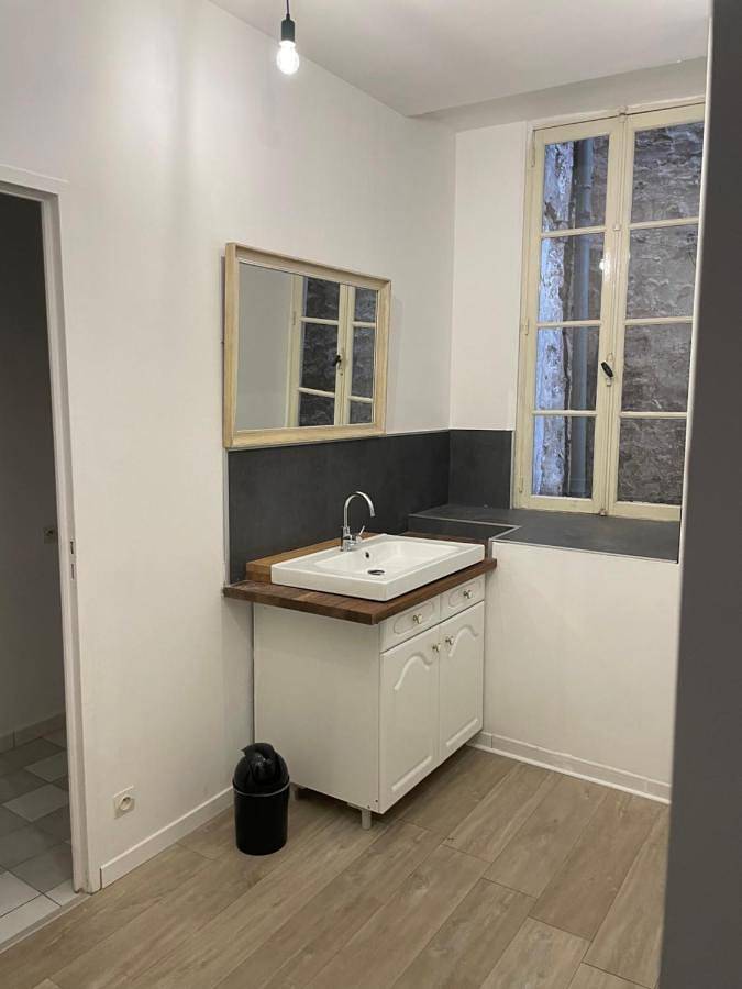 Appartement entier, Two-Bedroom Apartment in Avallon, Parc naturel régional du Morvan