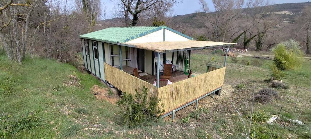 Gîte pour 5 personnes, avec terrasse et jardin, animaux acceptés à Viens - 3