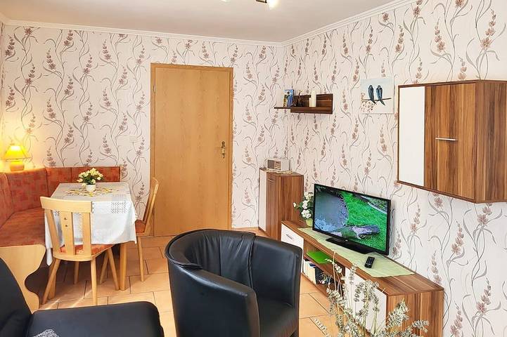 Ferienpark für 3 Personen, mit Terrasse und Sauna sowie Garten in Trassenheide