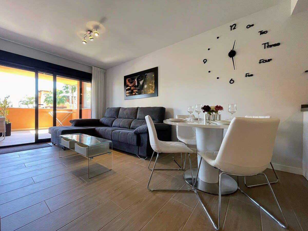 Entire apartment, 2 Bed Oasis in Palapa Golf, Villamartin  Vm31 in Panorama Golf, Orihuela