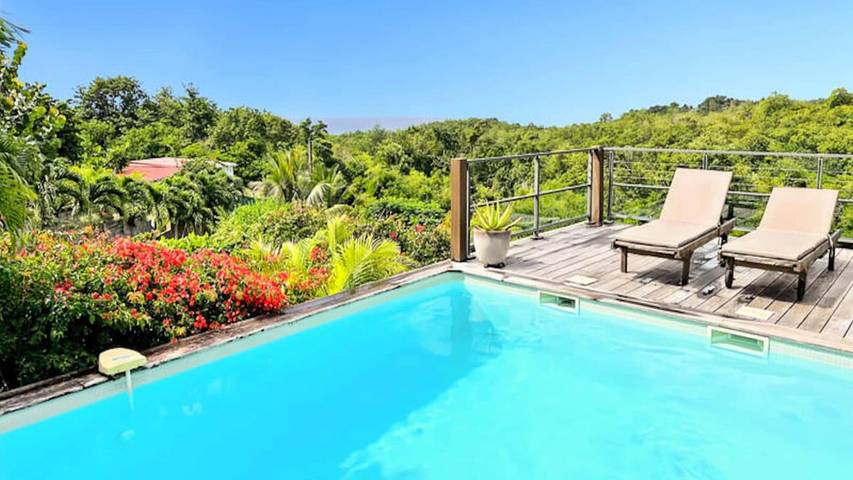 Appartement de vacances pour 7 personnes, avec piscine et jardin