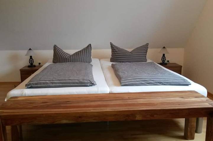 Strandnahes Ferienhaus mit Sauna inkl. Nebenkosten, home-office möglich in Hauptstrand Glowe, Glowe