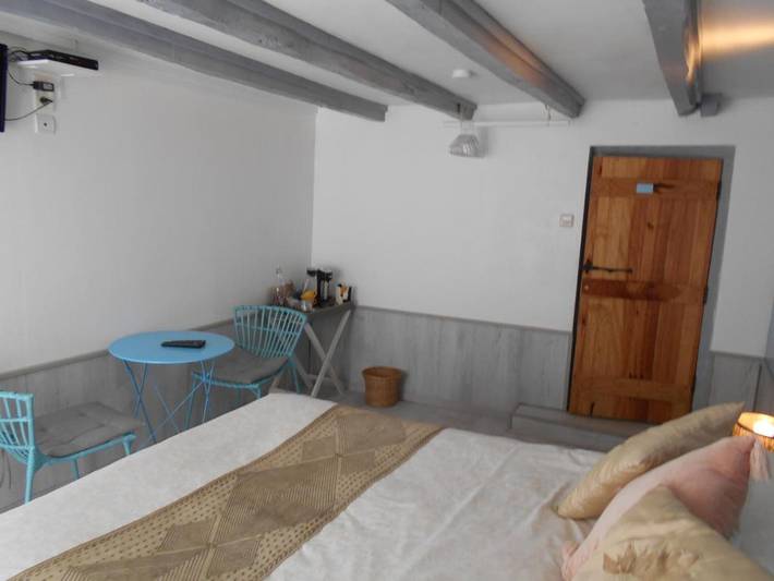 Gîte pour 2 personnes, avec jardin à Saint-Pardoux-Corbier - 4