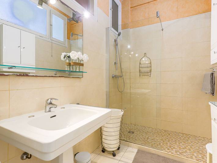 Ferienwohnung für 4 Personen, mit Terrasse in Nizza - 4