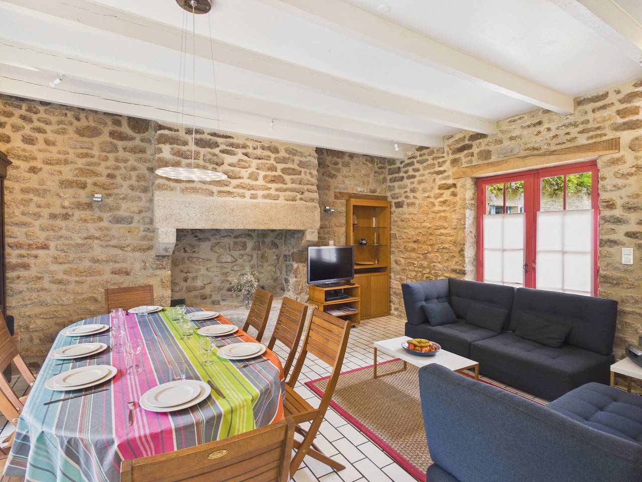 Maison pour 8 avec jardin, terrasse et barbecue in Plobannalec-Lesconil, Côte de Cornouaille