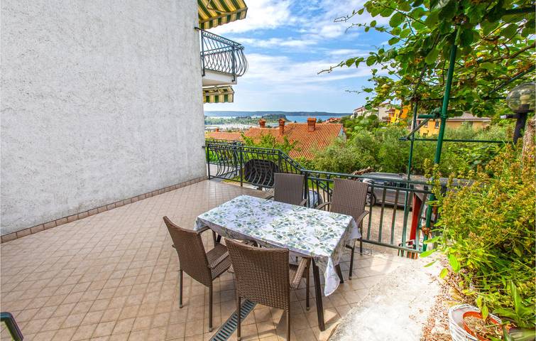 Ferienwohnung für 4 Personen, mit Garten und Terrasse in Piran - 3