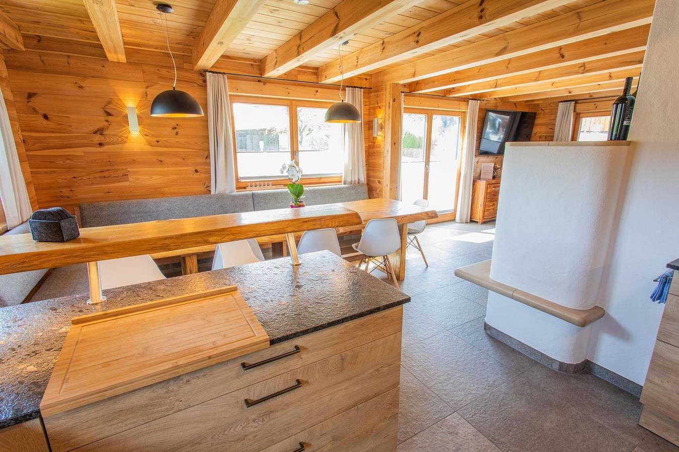 "Chalet Huber" by Alpenidyll Apartmets  – alpiner Charme trifft modernen Komfort in Aich, Schladming-Dachstein