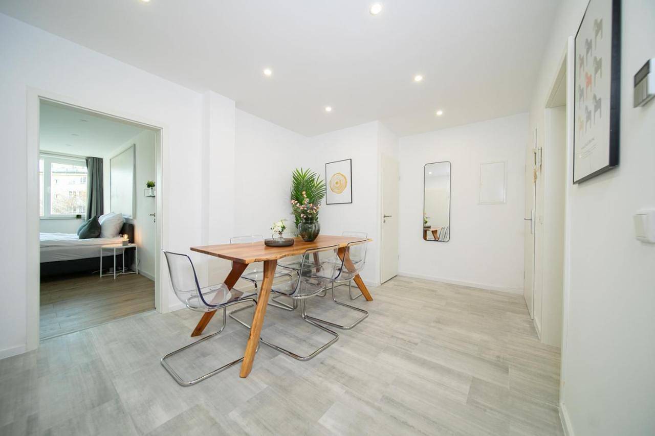 Appartement entier, One-Bedroom Apartment in Düsseldorf-Stadtmitte, Düsseldorf