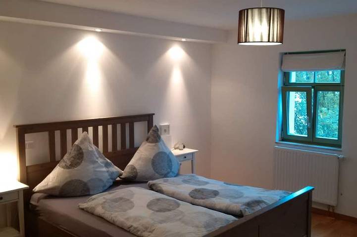 Entire apartment, Villa am Grosse Garten - stylish apartment in Prohlis, Dresden