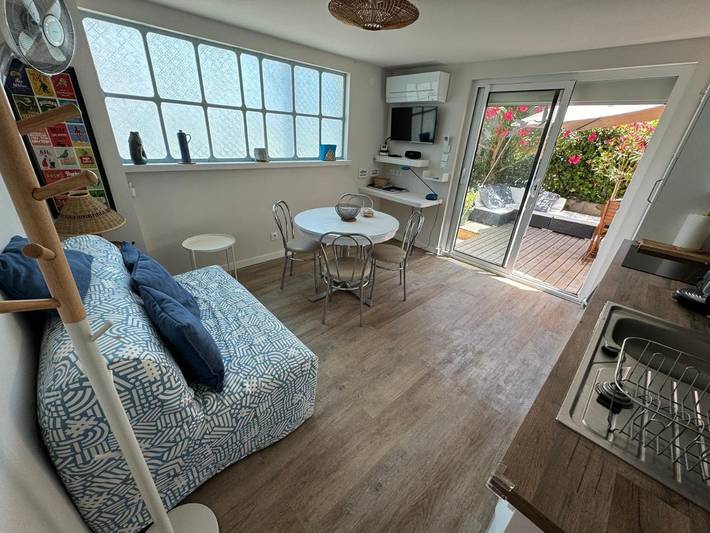 Location de vacances pour 4 personnes, avec vue et jardin dans Plage La Franqui - 2
