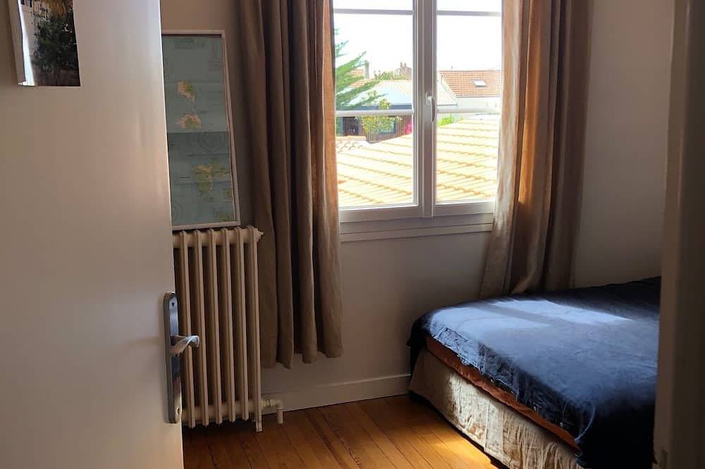 House + Parking near the old port in La Rochelle, La Rochelle region
