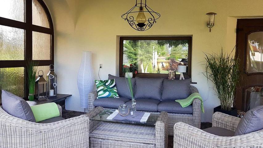 Ferienwohnung für 4 Personen, mit Terrasse und Ausblick in Taucha - 2