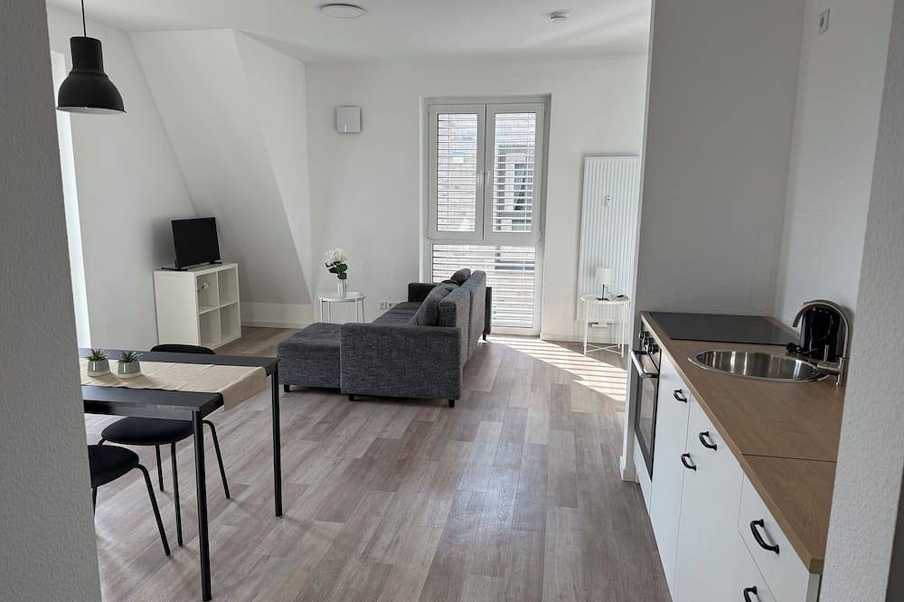 Ganze Wohnung, Ferienwohnung im Zentrum von Steinhagen mit Balkon in Nordrhein-Westfalen