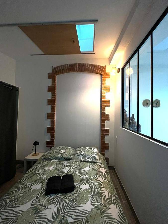 Appartement entier, One-Bedroom Apartment in La Roche-sur-Yon, Vallée de la Loire