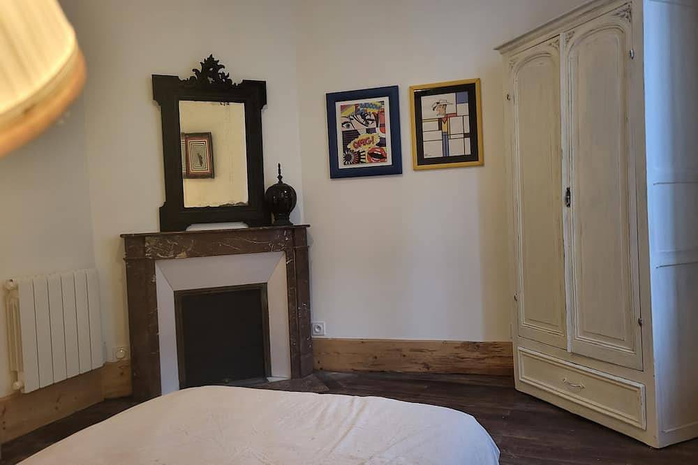 Apartamento entero, Ideally located apartment, right in the center of Aubigny-sur-Nère, in a quiet location. in Aubigny-sur-Nère, Sologne