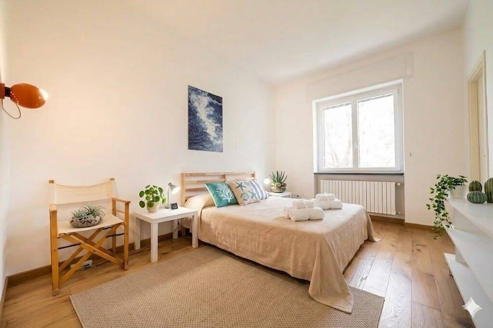 Independent villa with A/C | in Torrazza, Imperia