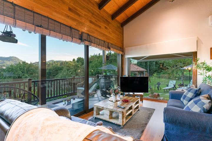 Landhaus 'Villa Mymar' mit Öko-Spa, Klimaanlage und Bergblick in Amandi, Villaviciosa