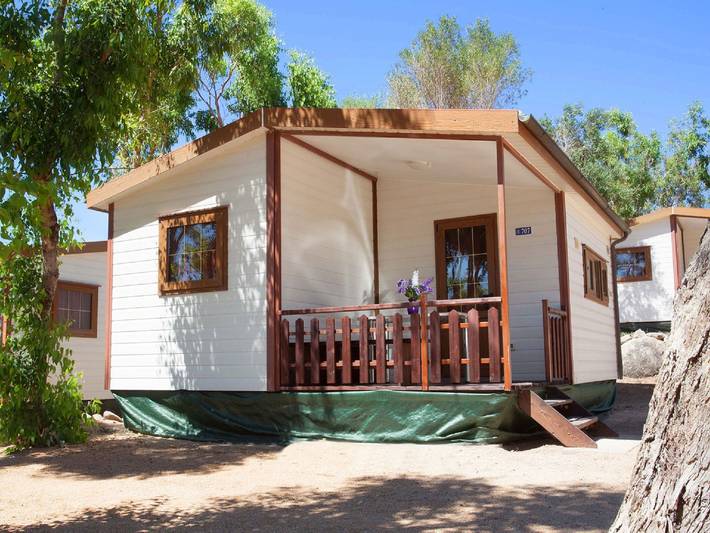 Ferienhaus für 4 Personen, mit Terrasse und Kinderpool, mit Haustier in Palau (Sardinien)