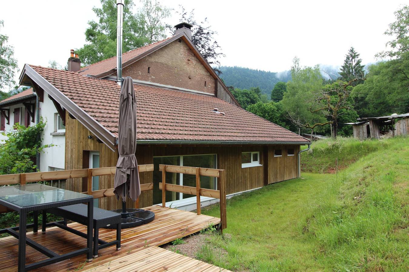 Ganze Wohnung, Ferienwohnung für 4 Personen mit Terrasse in Moussey (Vogesen), Sankt Didel