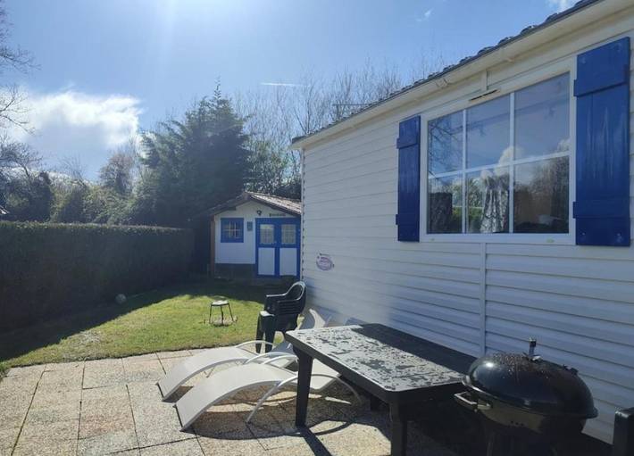 Camping pour 6 personnes, avec Terrasse ainsi que Jardin et Vue sur le lac