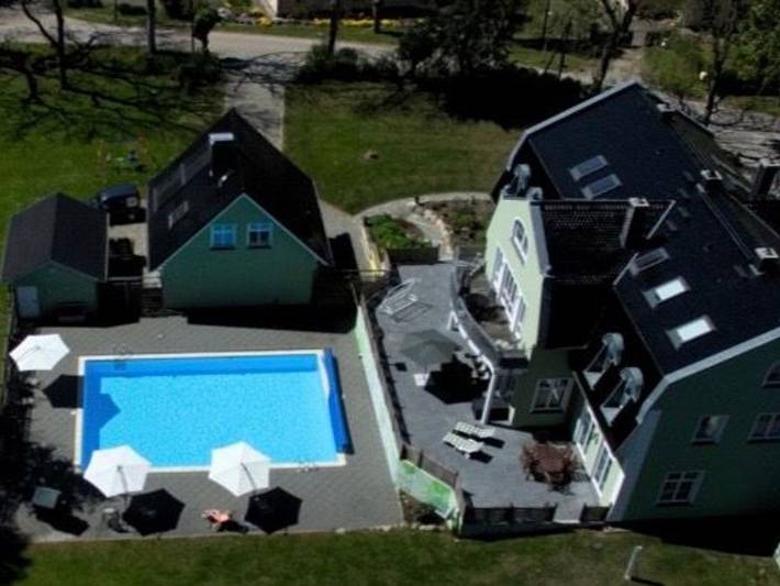 Ferienwohnung für 7 Personen, mit Balkon und Whirlpool sowie Garten und Pool in Garz/Rügen - 3