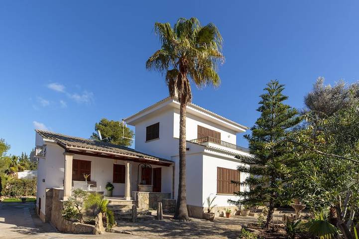 Vacation rental for 6 people, with yard in Bonaire