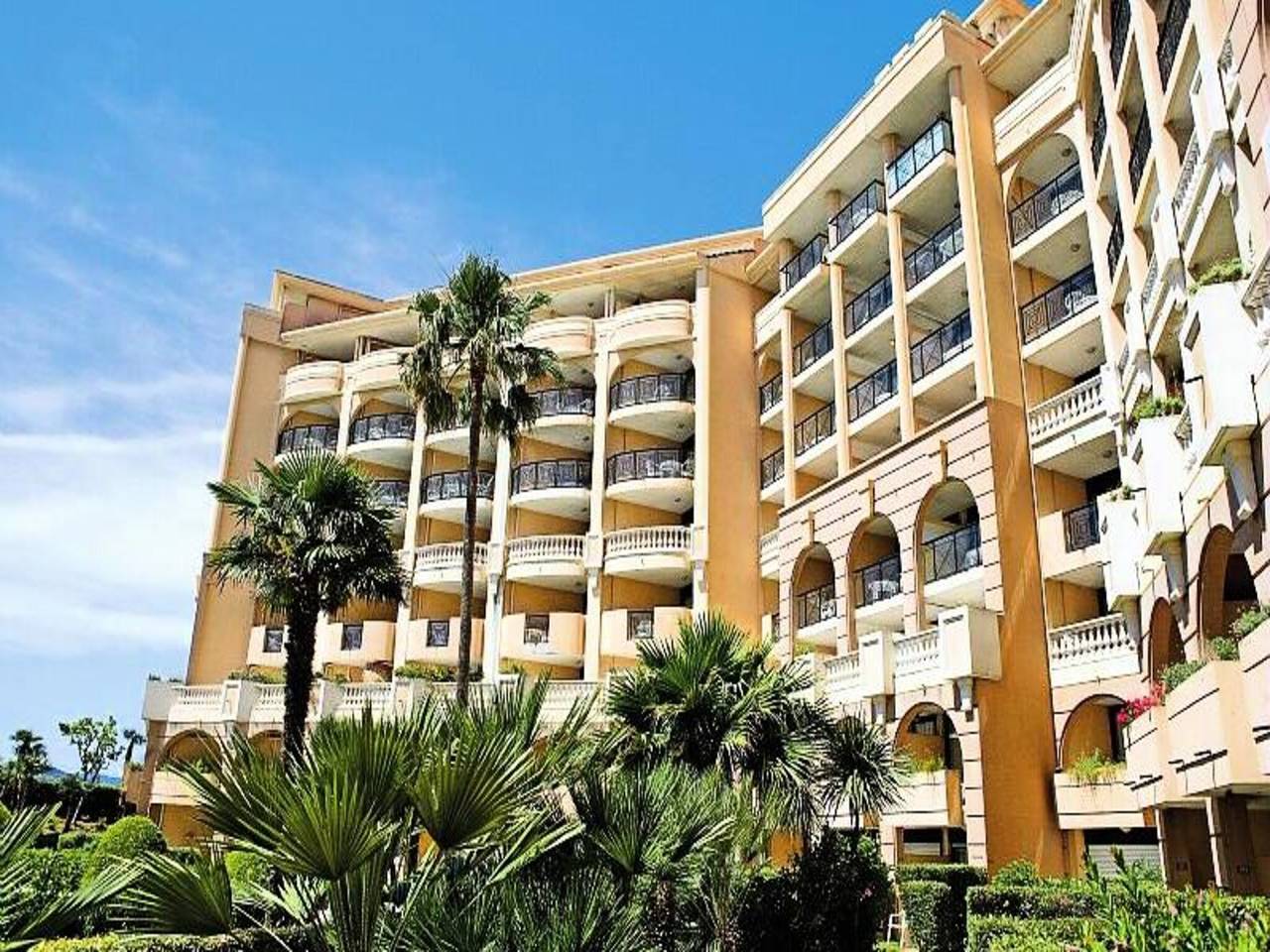 Appartement entier, Appartement à Cannes La Bocca près de la plage in Cannes La Bocca, Cannes