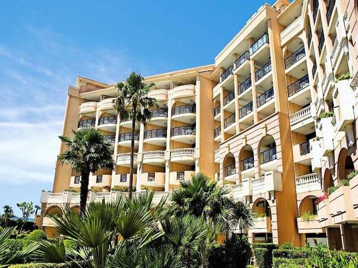 Gîte pour 4 personnes, avec piscine, adapté aux familles dans Cannes La Bocca - 4