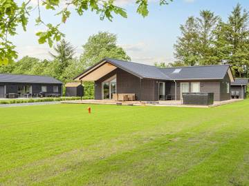 Ferienhaus für 14 Personen, mit Garten und Terrasse, kinderfreundlich in Kvie Sø