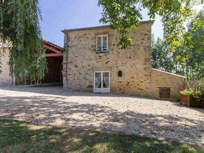 Location de vacances pour 5 personnes, avec Terrasse à Vieillevigne