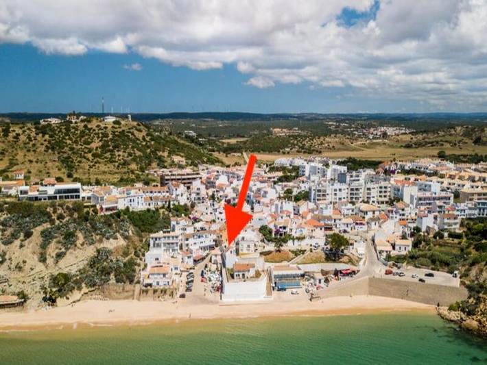 Casa de férias para 2 pessoas, com varanda em Praia do Burgau